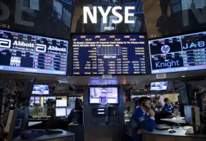 New York a devenit cel mai mare centru financiar al lumii, devansând Londra