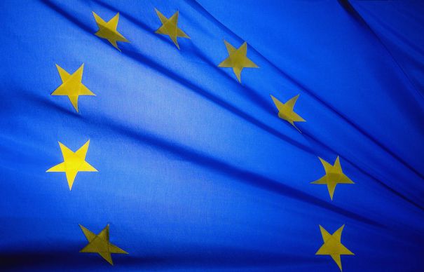 UE intensifică lupta împotriva falsificării euro