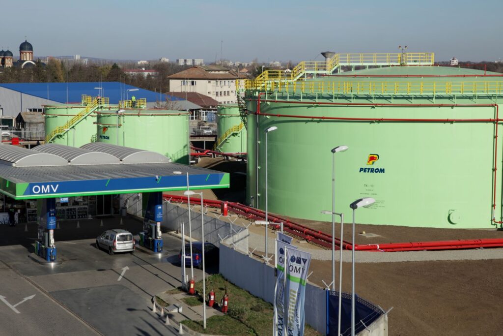 Investiție de 18 mil euro a OMV Petrom în modernizarea depozitului de carburanți de la Bacău