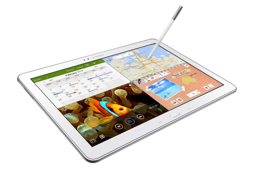 Tableta Samsung Galaxy NotePro 12.2, disponibilă în România