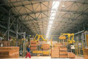 Fabricile de cărămidă şi BCA, sufocate de costurile de producţie