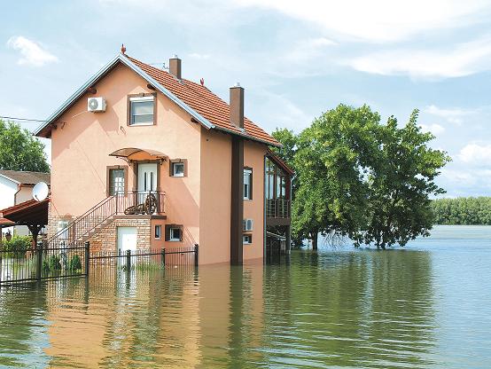 Afacerea inundaţia: Un proprietar a încasat 1,5 milioane de lei despăgubire