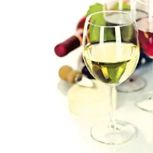 Vinuri albe pentru o primăvară însorită