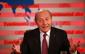 Traian Băsescu: Din obişnuinţa de a plagia Ponta a reuşit să pună în clipurile electorale imagini din Ucraina şi Belarus
