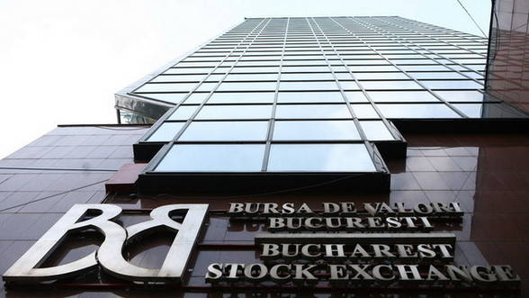 Bursa a închis în scădere cu 0,13% şedinţă de vineri