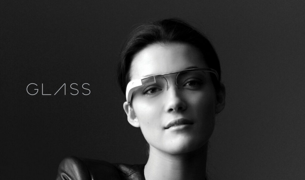 Google Glass este disponibil pentru testare publicului din România