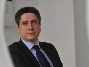 Borza aduce director de la Enel ca să vândă energia Hidroelectrica