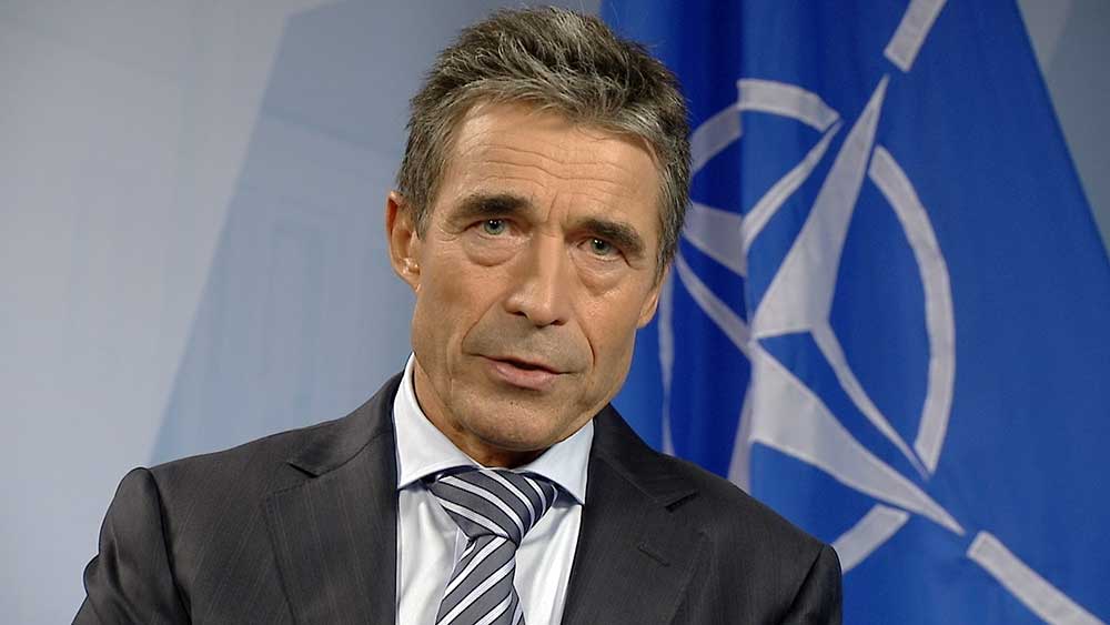 Rasmussen: Statele membre NATO pot decide individual dacă furnizează arme Ucrainei; Alianţa nu se va implica