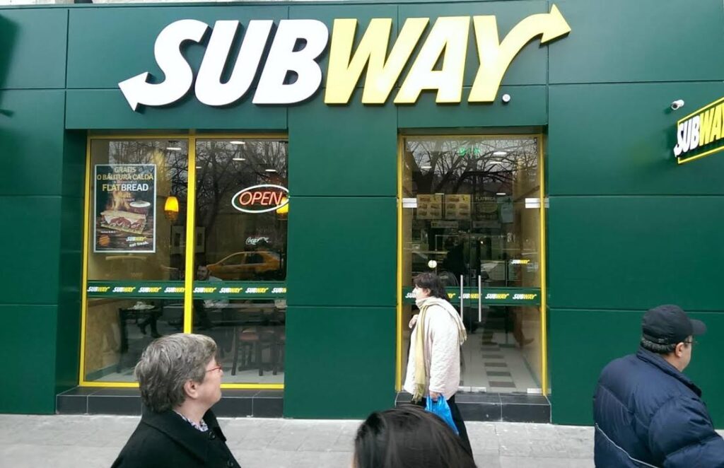 Al -11-lea restaurant Subway din Bucureşti s-a deschis  în zona Piaţa Unirii. O fostă angajată la RCS&RDS a cumpărat franciza