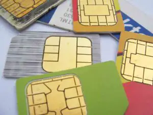 De ce cartelele prepay nu mai pot fi achiziţionate decât în baza unui act de identitate