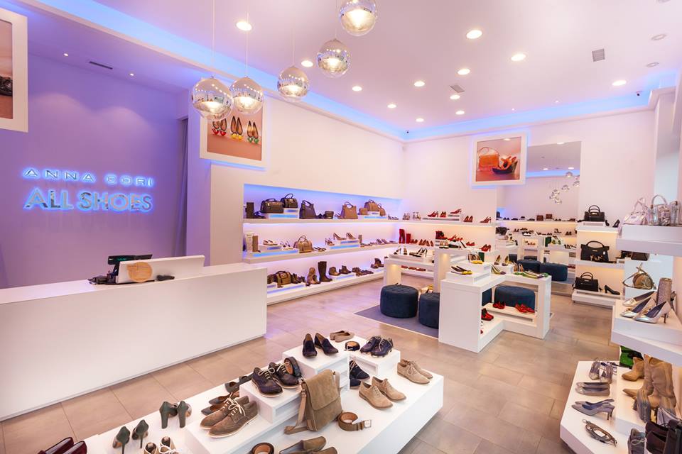 audible Championship Evaluation Producătorul sucevean Denis se extinde şi în Cluj cu magazinele All Shoes –  Capital