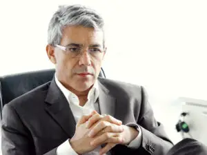 Schimbare surpriză la Albalact: Stephane Batoux îi ia locul lui Raul Ciurtin la conducerea producătorului Zuzu