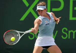 SIMONA HALEP, la un pas de 1,65 de milioane de euro