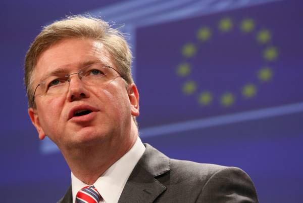 Comisarul Fule: România încetineşte Uniunea Europeană