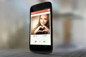 Ghid de securitate pentru aplicația de dating Tinder