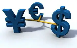 LOVITURĂ DURĂ PENTRU EURO ȘI DOLAR