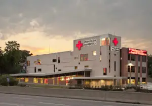 Crucea Roşie consideră că Ucraina se află în stare de război civil