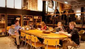 VIDEO În ce destinaţii neobişnuite a deschis Starbucks cafenele