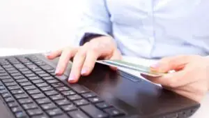 Care au fost cele mai cumpărate produse online cu cardul în 2014