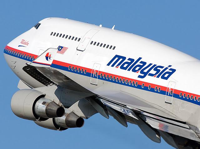 Premierul malaezian se declară ‘şocat’ de accidentul aviatic din Ucraina şi promite declanşarea imediată a unei anchete
