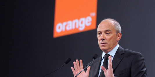 Şeful Orange cere rivalilor să se angajeze în fuziuni şi achiziţii