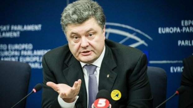 Preşedintele Poroşenko exclude posibilitatea ca avionul malaezian să fi fost doborât de armata ucraineană