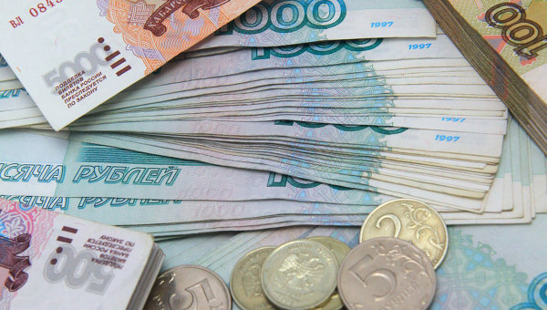 Rubla ruseasca a ajuns la un nou minim istoric