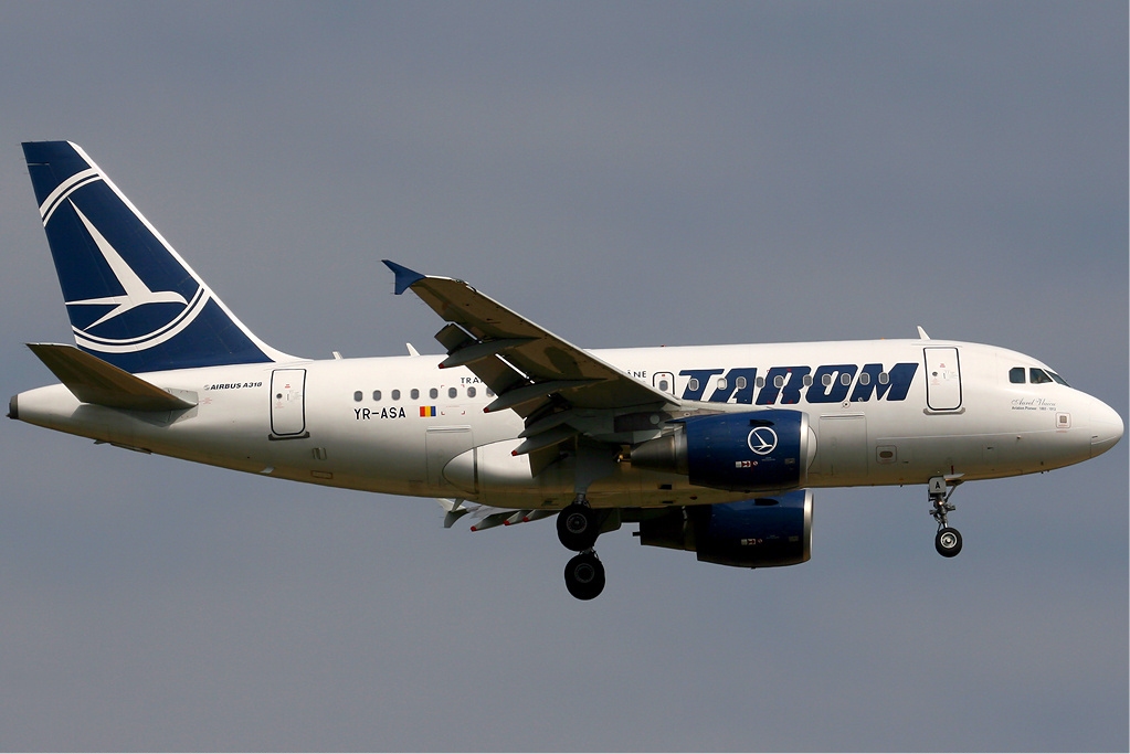 TAROM nu dispune de aeronavă pentru deplasarea lui Iohannis la Bruxelles