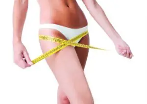 Românii s-au mutat în clinicile de înfrumuseţare. Vara, cheltuie peste 2.000 de lei ca să dea jos 5-6 kilograme