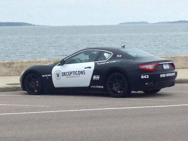 Proprietarul unui Maserati, arestat pentru că şi-a personalizat maşina