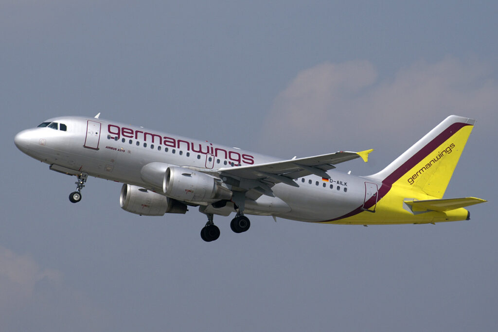 Piloţii de la Germanwings vor fi în grevă vineri dimineaţă