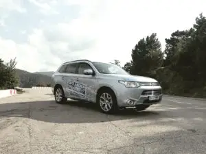 Outlander PHEV, electrizant