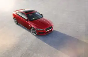 Cum arată şi cui se adresează cel mai ieftin Jaguar