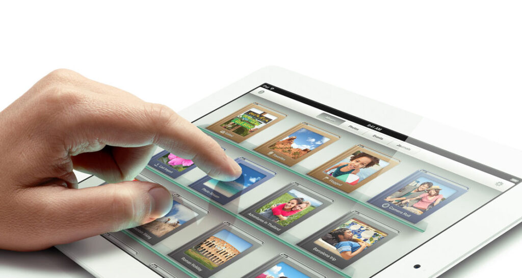 Steve Jobs nu îşi lăsa copiii să folosească iPad-urile şi le limita accesul la internet