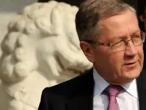 Klaus Regling: UE, BCE şi FMI nu doresc o nouă reducere a datoriei Greciei