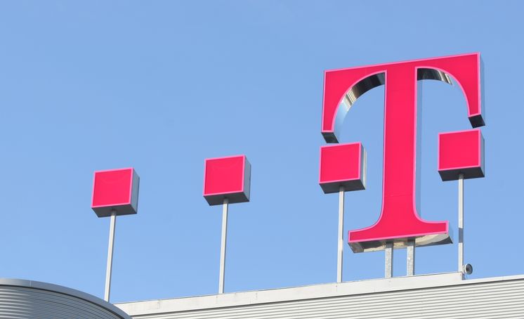 Cum s-a schimbat oferta de televiziune şi internet de la Romtelecom sub brandul Telekom