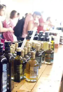 Banii europeni ung afacerile cu ulei de măsline
