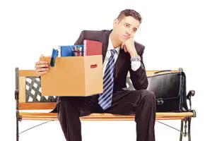 Cum convingi şomerul să accepte un job ieftin