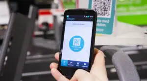 Cea mai simplă şi mai sigură soluţie de plată cu telefonul mobil
