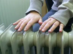 Ajutoarele pentru încălzirea locuinţei pe bază de electricitate, calculate luna aceasta