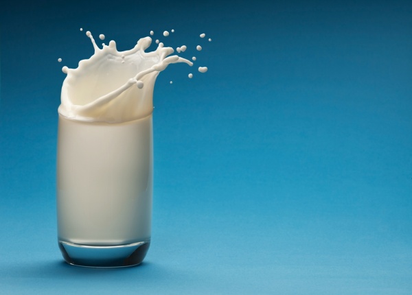 Vânzările de lactate produse în România au scăzut cu 25% în ultimele două luni