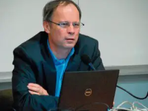 Francezul Jean Tirole a câştigat Premiul Nobel pentru Economie