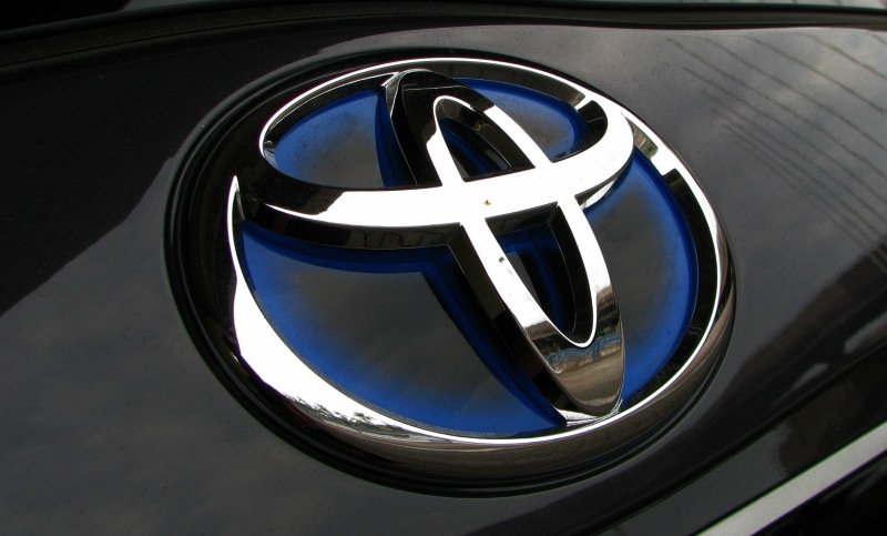 Toyota pe primul loc! Peste 7,6 milioane de unităţi vandute in primele noua luni ale anului