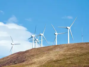 Un jucător din industria de energie regenerabilă și-a extins activitatea în 20 de țări