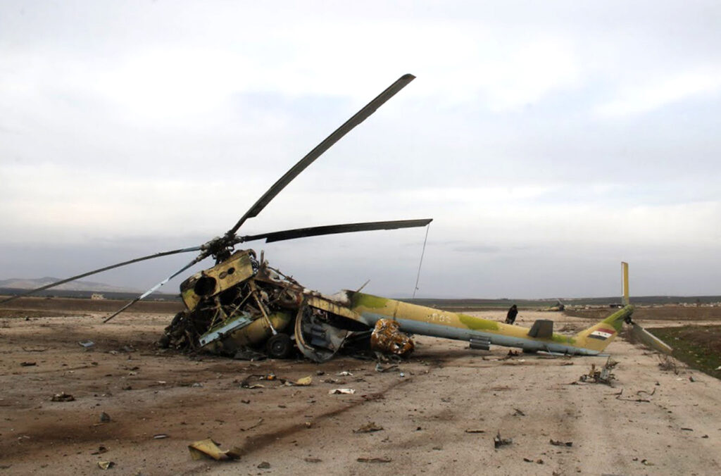 Opt morţi şi doi grav răniţi, după prăbuşirea unui elicopter în Sibiu
