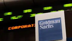 Analistii financiari înlocuiţi cu algoritmi, ziariştii cu un soft! Cine vor fi specialiștii viitorului?