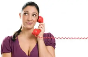 Ce măsuri pot lua companiile pentru a nu mai lăsa clienții să aștepte la telefon