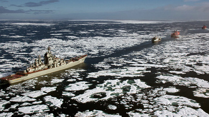 Rusia înfiinţează un Comendament Arctic de apărare