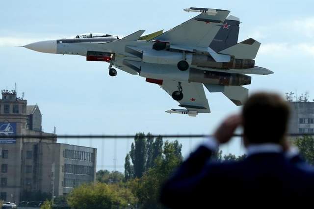 Spectrul războiului! Tensiuni în creștere între NATO și Moscova. Merkel: Nu poate exista securitate fără Rusia