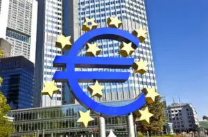 Universităţile româneşti vor putea accesa fonduri europene de peste 124 de milioane de lei